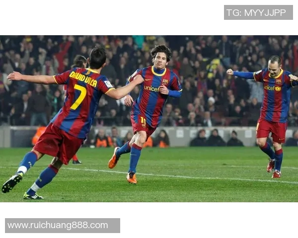 足球明星开路视频集锦展现球场风采与精彩瞬间的完美结合 足球明星开路视频集锦展现球场风采与精彩瞬间的完美结合