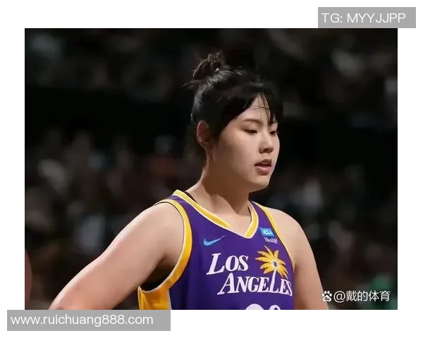 篮球女明星转场背后的故事与挑战揭秘，展现她们的奋斗与荣耀